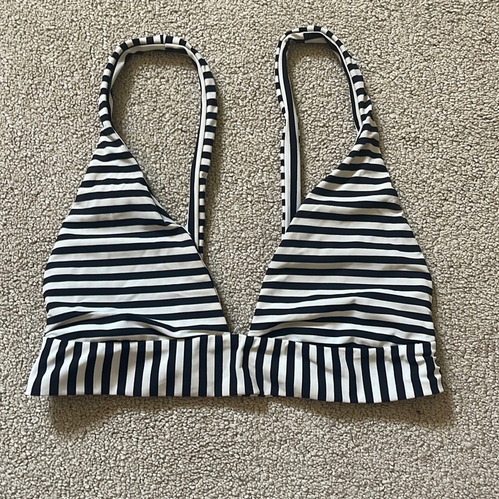 boys+arrow bikini top